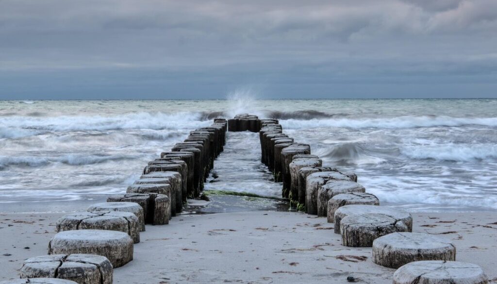 to-stage-7345735_1280